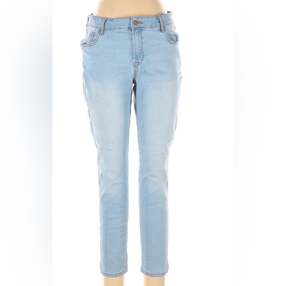 Old Navy light wash skinny jeggings